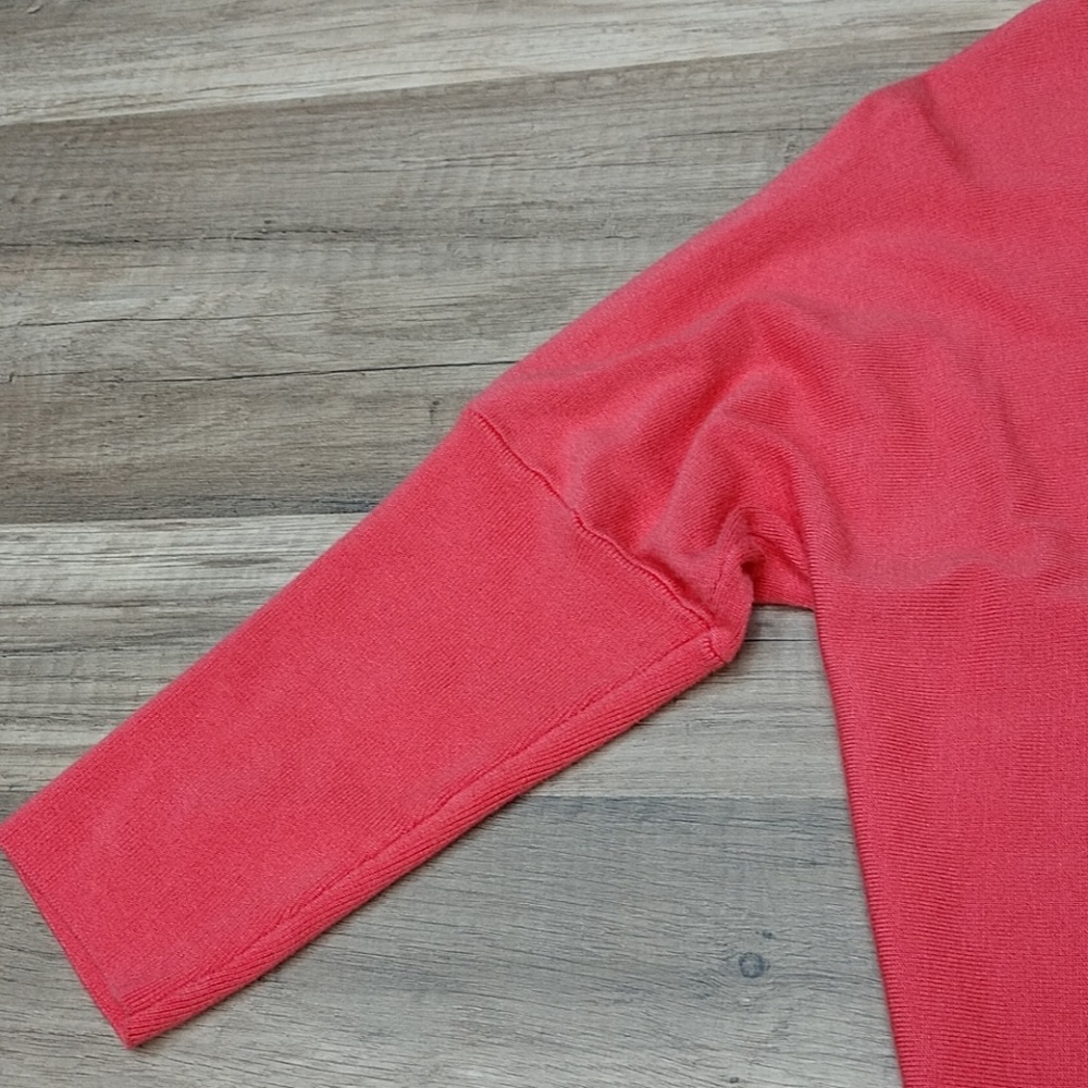 Express Sweater - Picture 6 of 8
